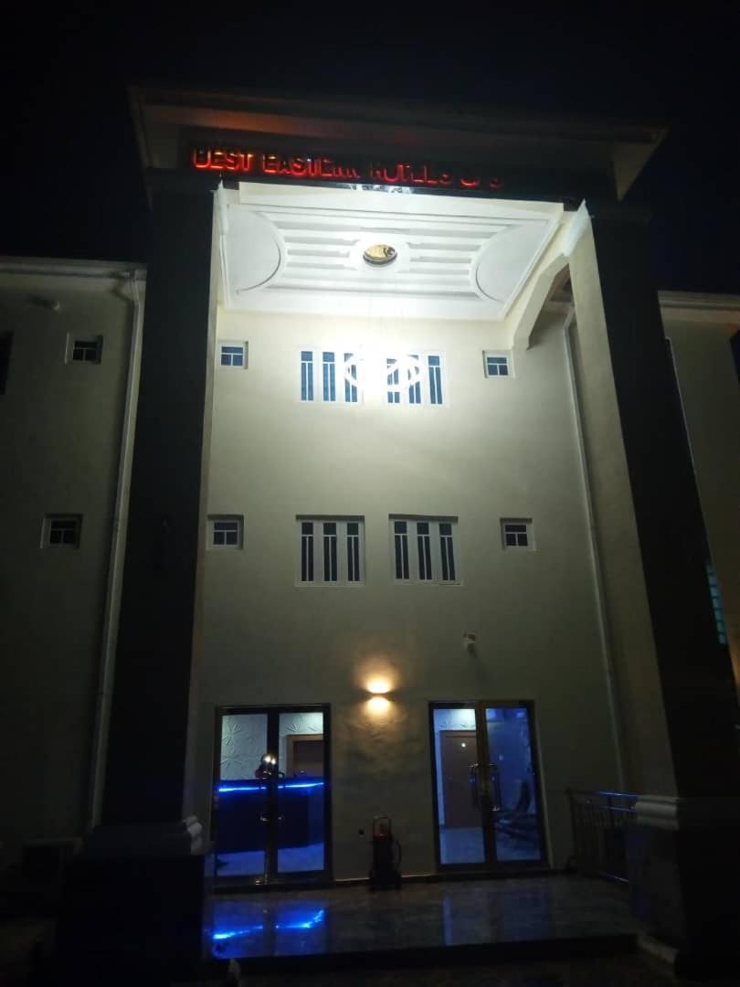 Best Eastern Hotel & Suites Nnobi エクステリア 写真